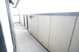 【バルコニー】