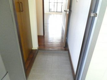 【玄関】