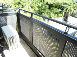 【バルコニー】