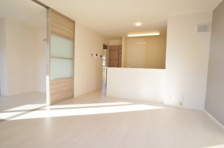 【居間・リビング】