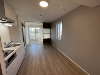 【居間・リビング】