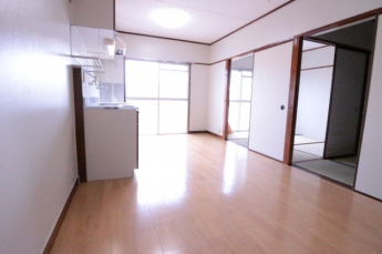 【居間・リビング】