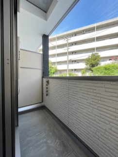 【バルコニー】