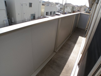 【バルコニー】