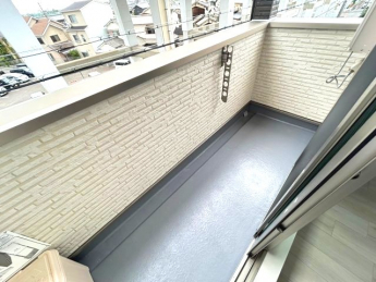 【バルコニー】