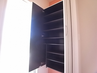 シューズボックス