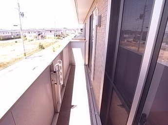 【バルコニー】