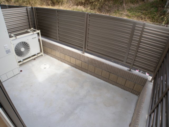 【バルコニー】