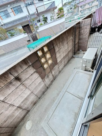 【バルコニー】