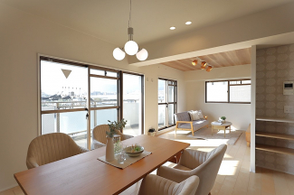 【居間・リビング】