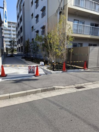 【エントランス】