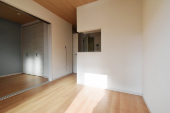 【居間・リビング】