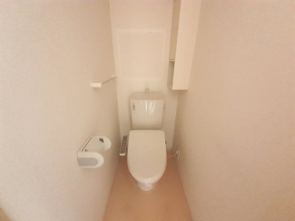 ゆったりとした空間のトイレです