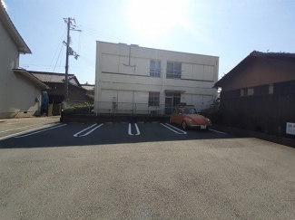 駐車場完備です