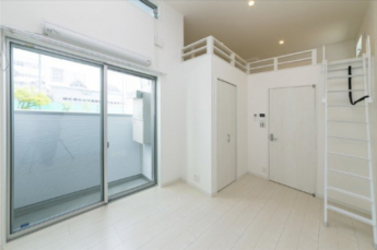 ゆったり過ごせるリビングです