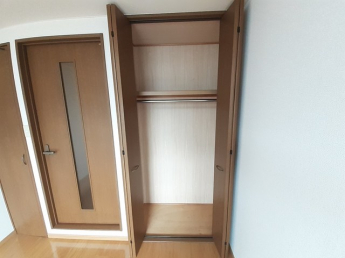 小物を収納するのに便利です