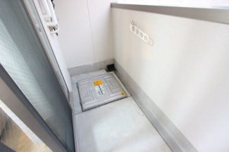 開放的で明るい空間を演出してくれるバルコニーです