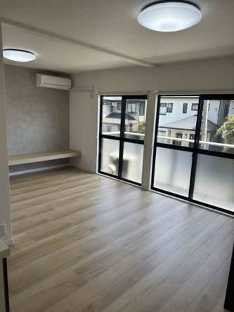 【居間・リビング】