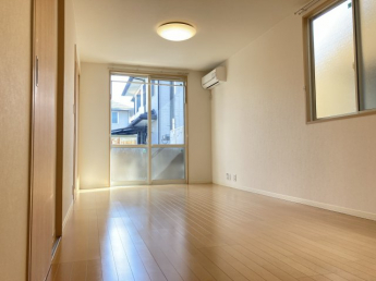 【居間・リビング】