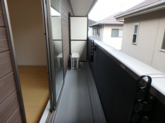 【バルコニー】