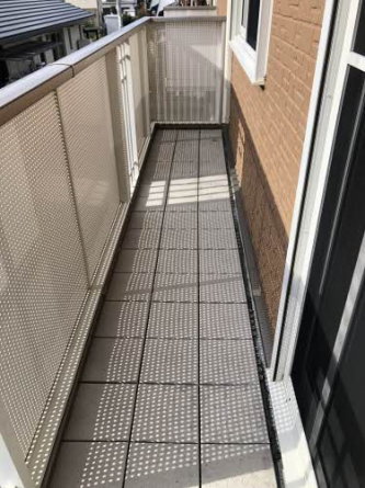 【バルコニー】