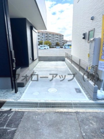 駐車場に車を止められます