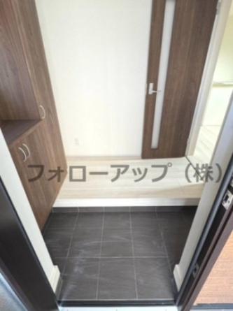 落ち着いた玄関です