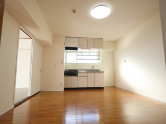 【居間・リビング】