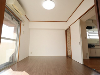【洋室】