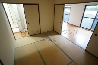 参考、同建物・同間取りの号室