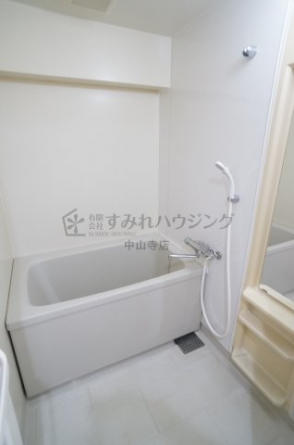 参考、同建物・同間取りの号室