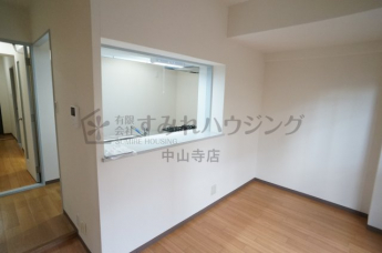 参考、同建物・同間取りの号室