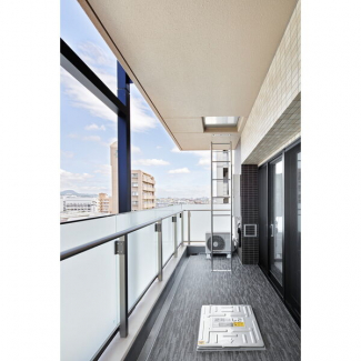 【バルコニー】