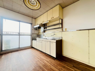 【居間・リビング】