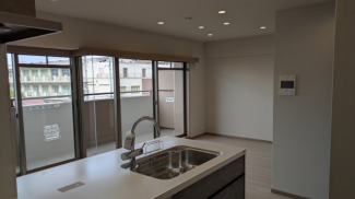 【居間・リビング】