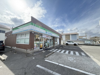 ファミリーマート 明石八木店まで約120ｍ