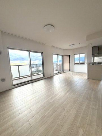 【居間・リビング】