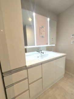 【独立洗面台】