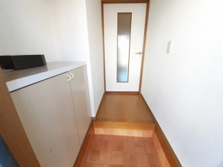 明るい玄関です