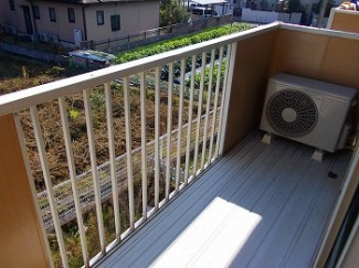 陽当たり良好なバルコニーです