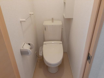 落ち着いたトイレです