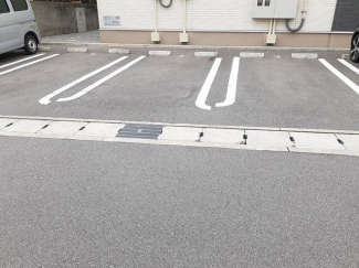 駐車場に車を止められます