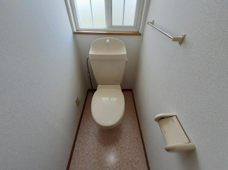 ゆったりとした空間のトイレです