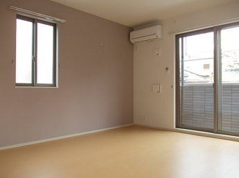 こちらの居間で趣味の時間をお楽しみください