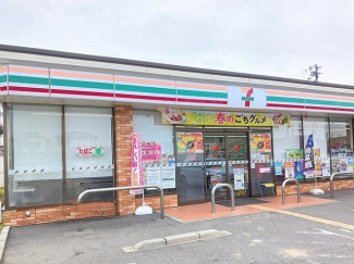 セブンイレブンまで500m