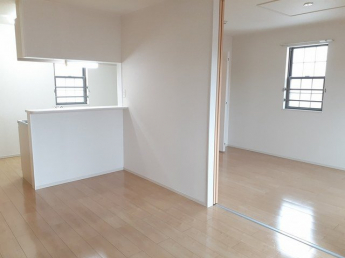 ゆったり過ごせるリビングです