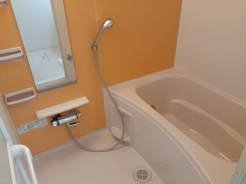 お風呂で日々の疲れを落としましょう