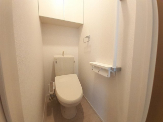 ゆったりとした空間のトイレです