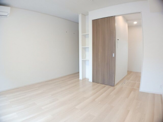 明るい室内です