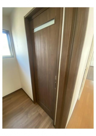 松山市星岡１丁目の中古一戸建ての画像